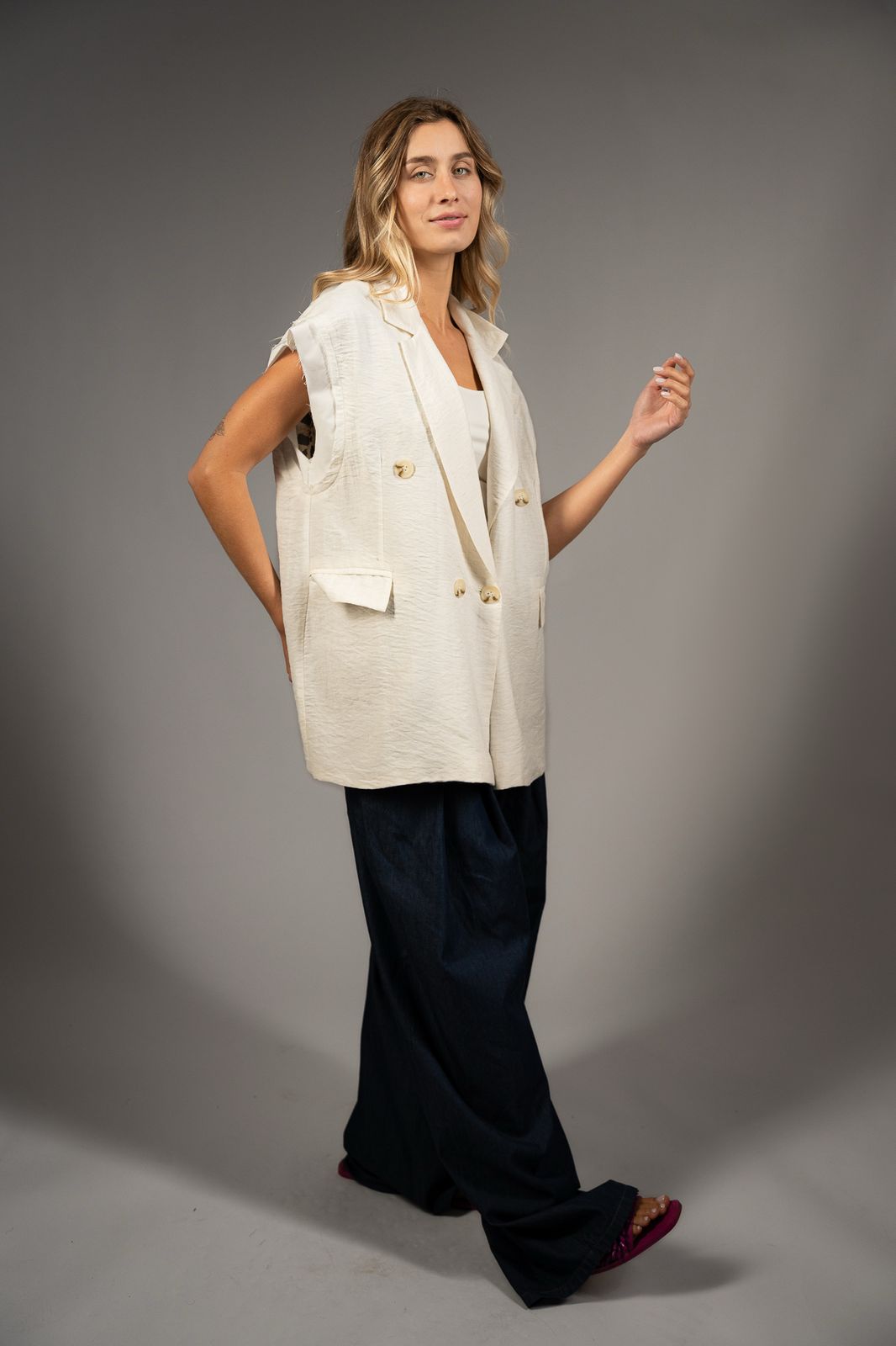 White Sleeveless Oversized Vest - Open Back