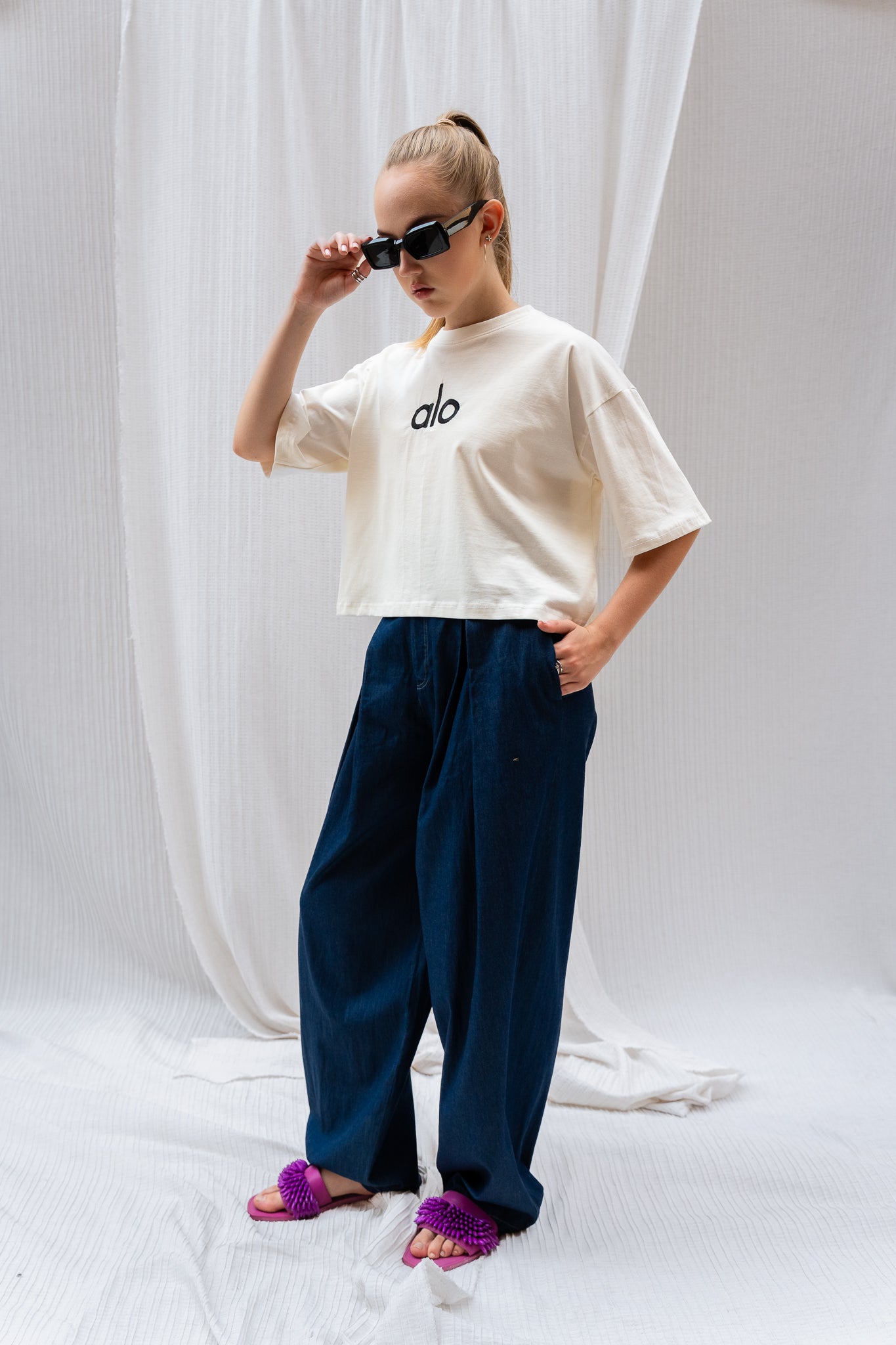 Pleated Denim Trousers with Scotch Detail
