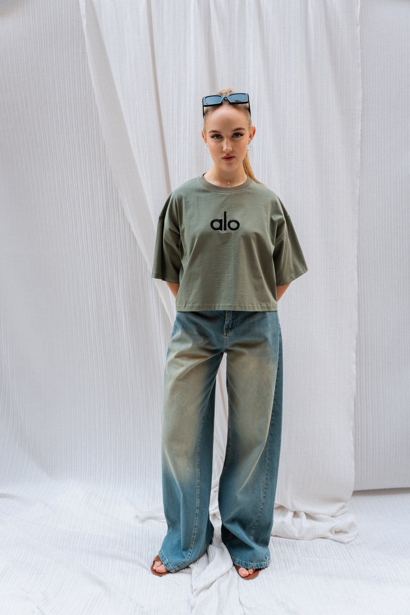 Stitched Logo "ALO" Oversized T-shirt