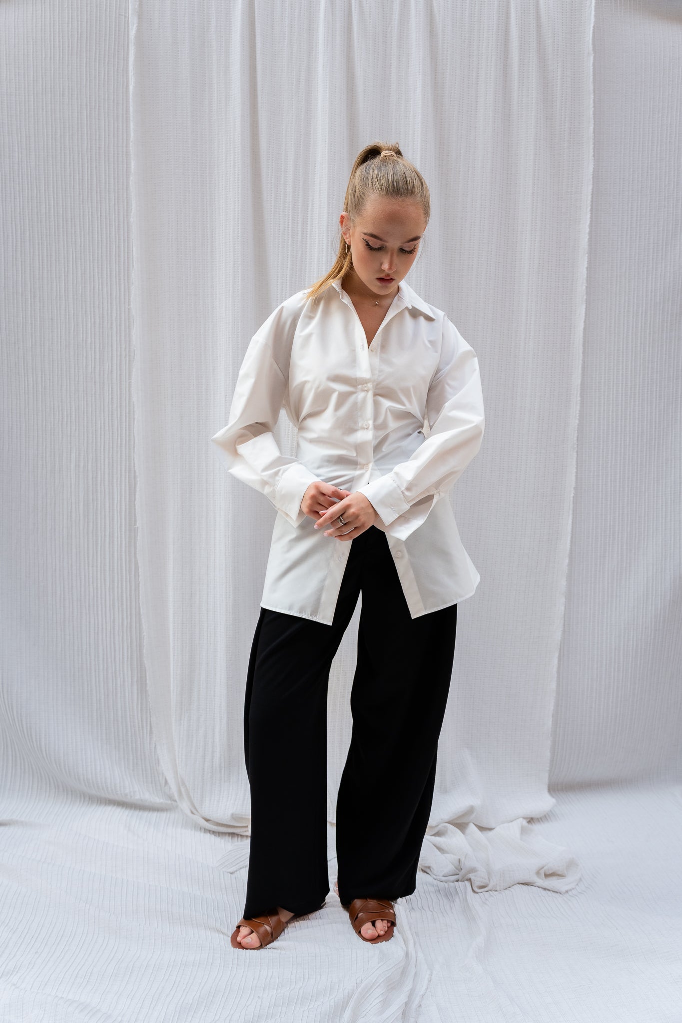 Poplin Shirt with Back Lace-Up - Classic Front, Statement Back