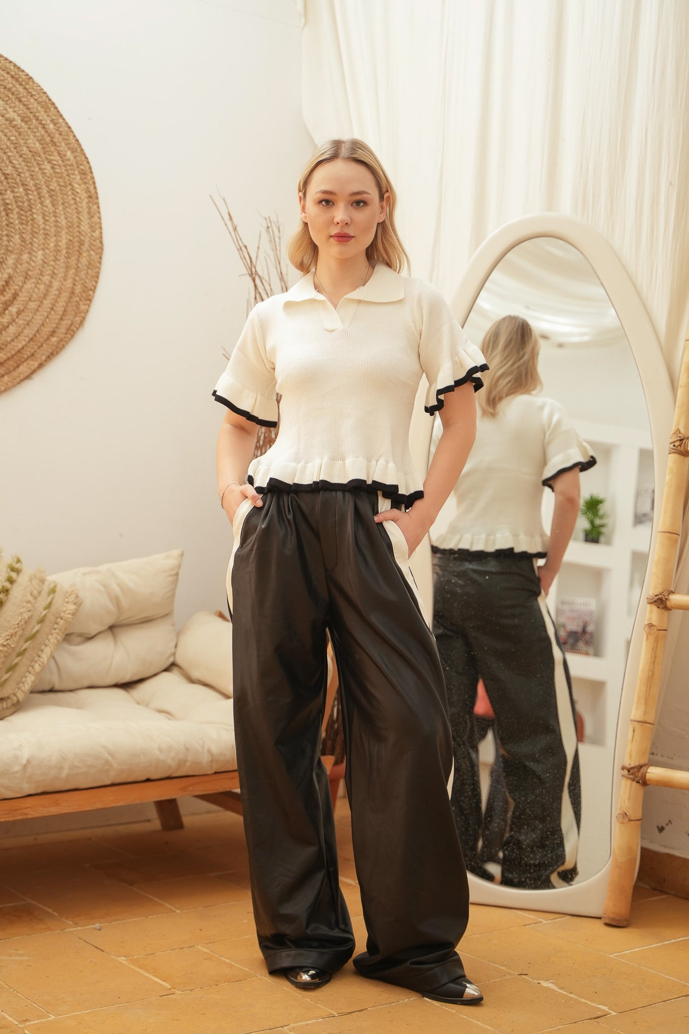 wide leg trousers with side band