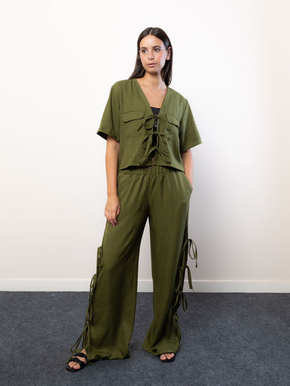 wide leg trousers with side bow’s