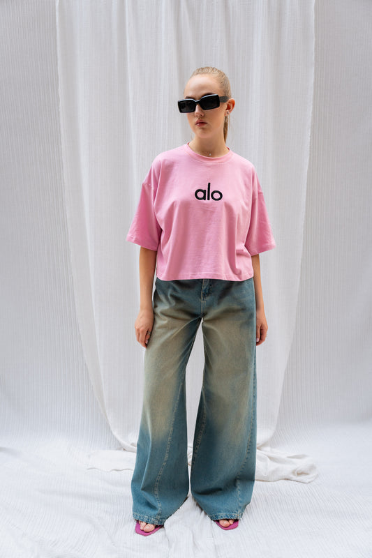 Stitched Logo "ALO" Oversized T-shirt